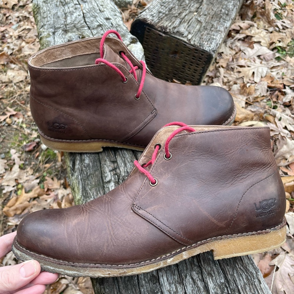 UGG Groveland Waterproof Leather Chukka Boots Size 10